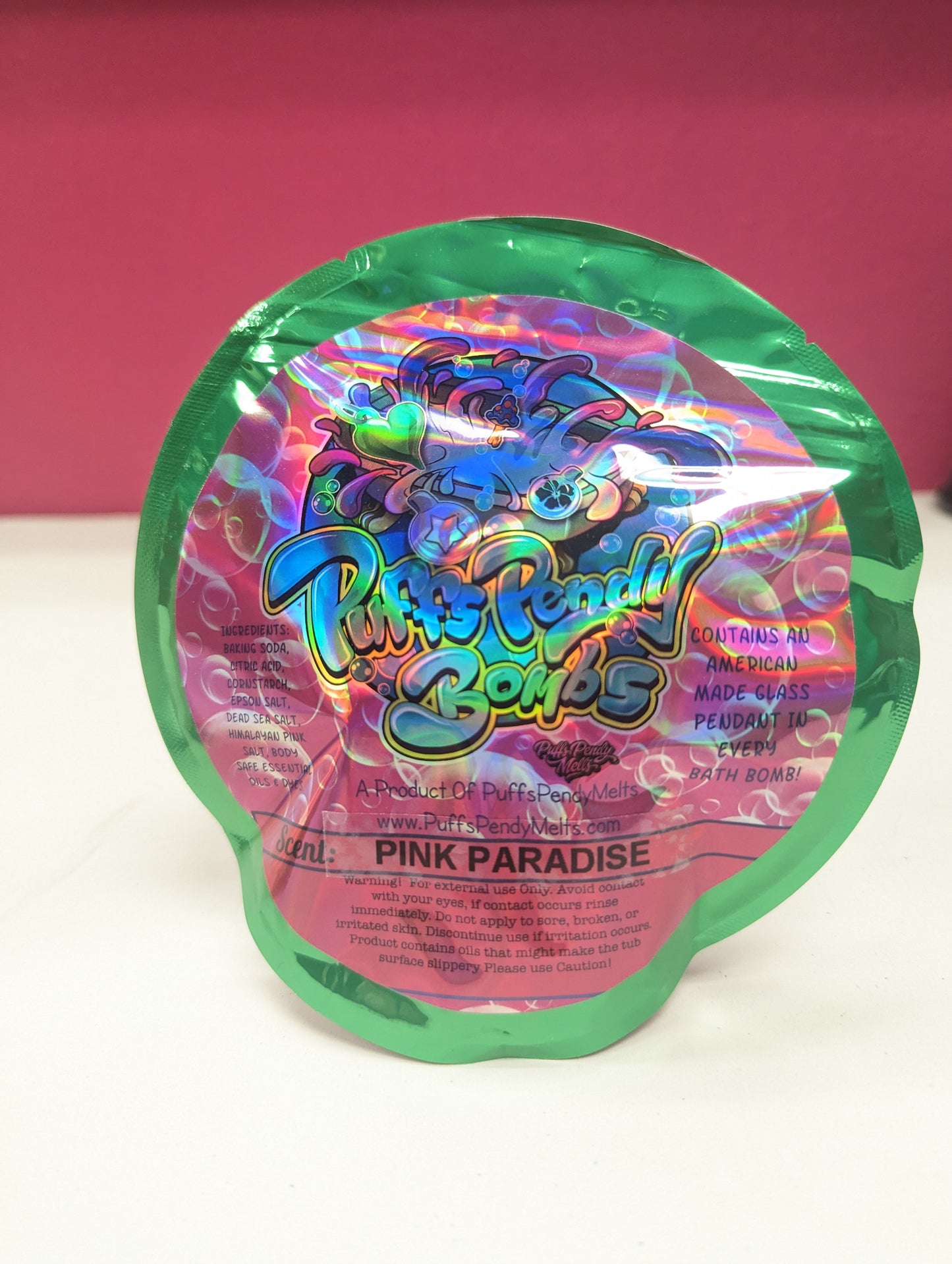 Pendy Bomb- Pink Paradise