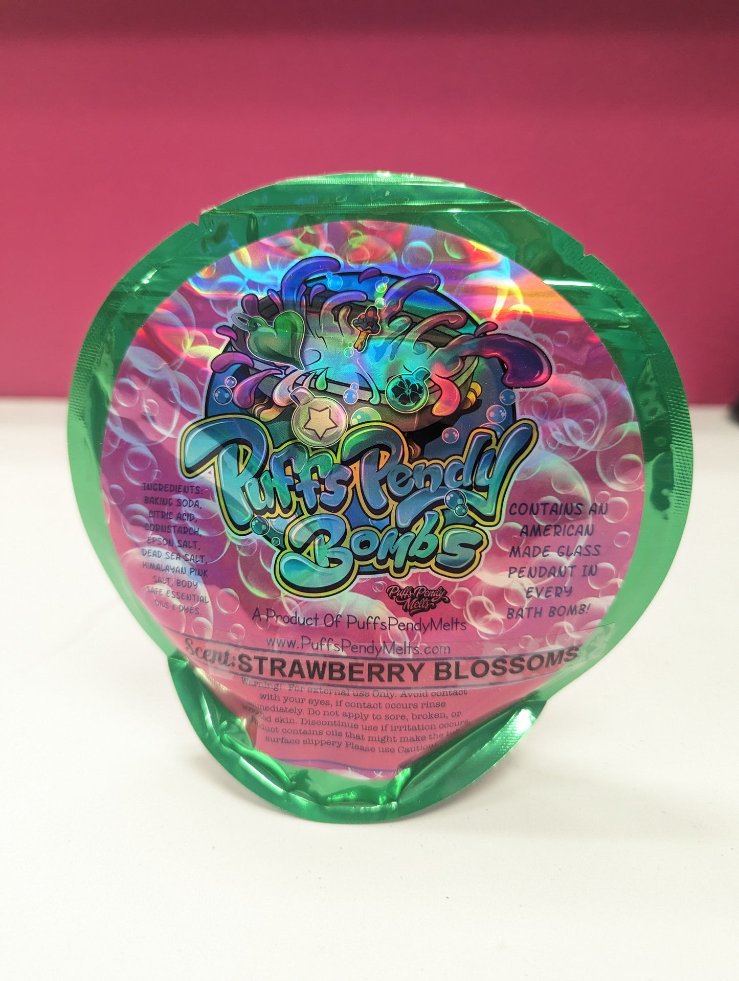 Pendy Bomb - Strawberry Blossom's