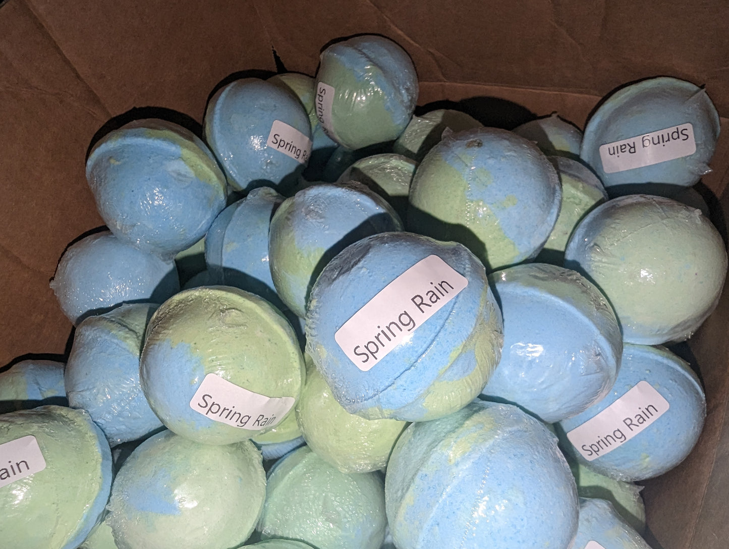 Original BathBomb Spring Rain